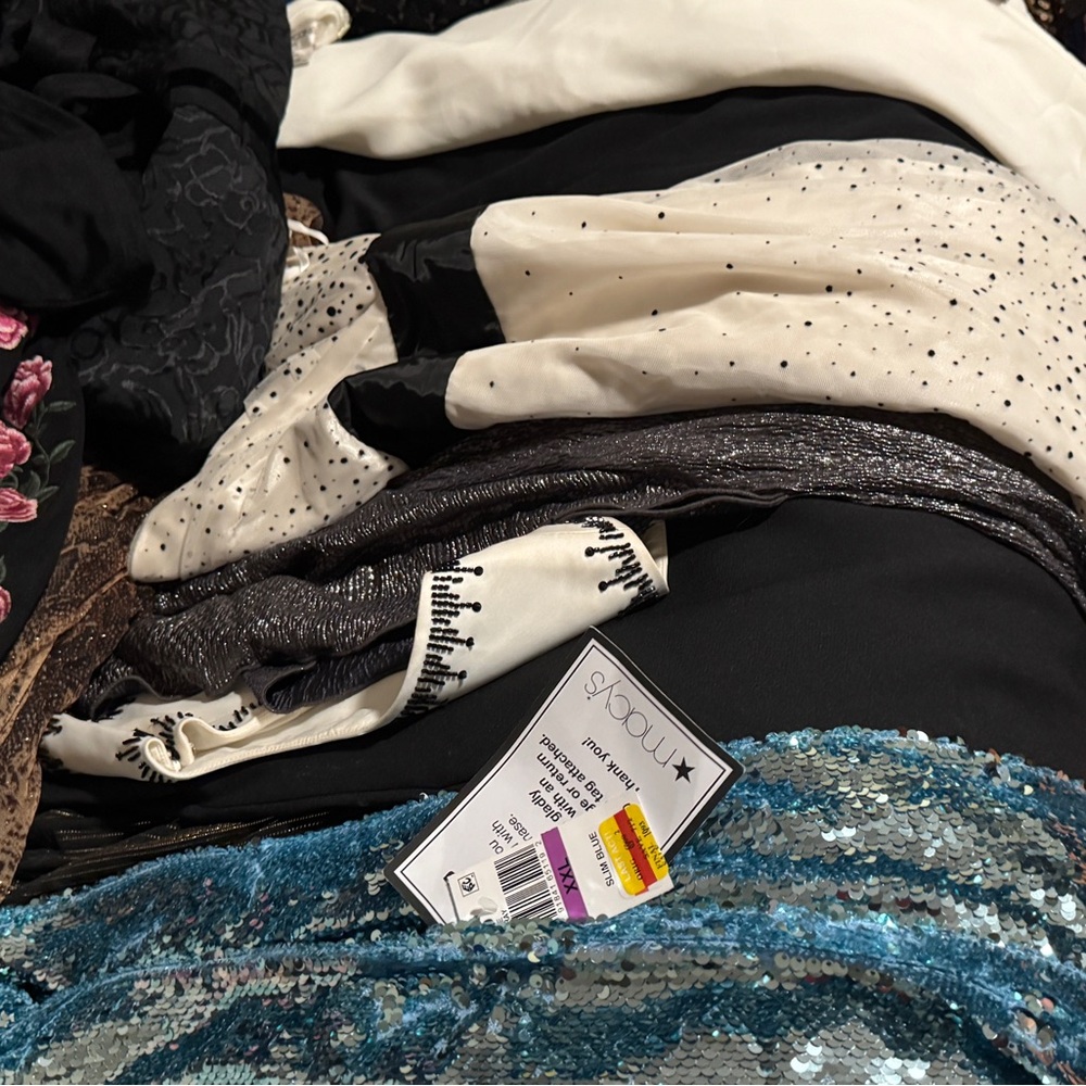 Liquidation of Formal Wear